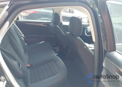 2020 Ford Fusion Se z USA, uszkodzony, nr VIN 3FA6P0HD5LR167543